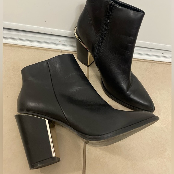Aldo Black Ankle Boots - Picture 4 of 4
